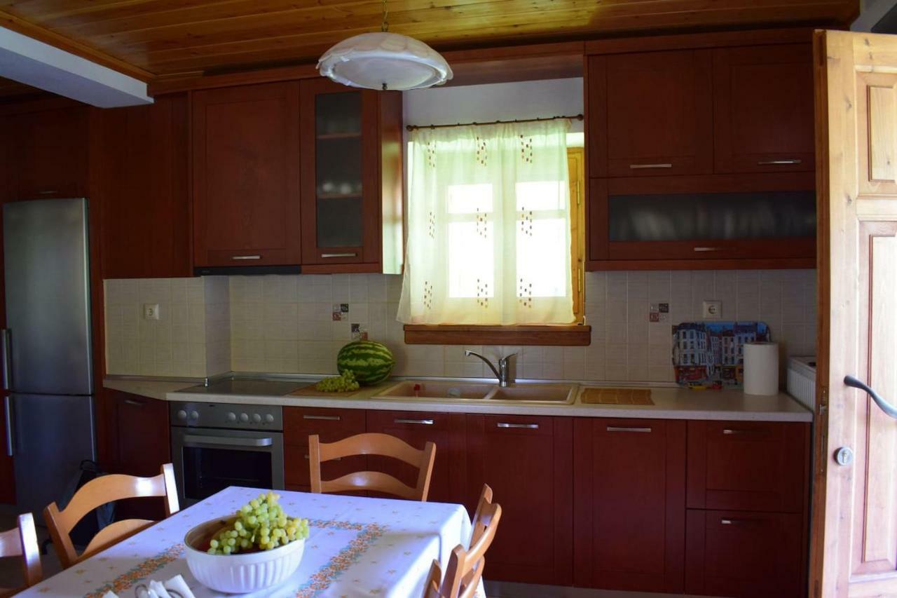 Εξοχικό Διονύσης Βίλα Χορευτό Εξωτερικό φωτογραφία